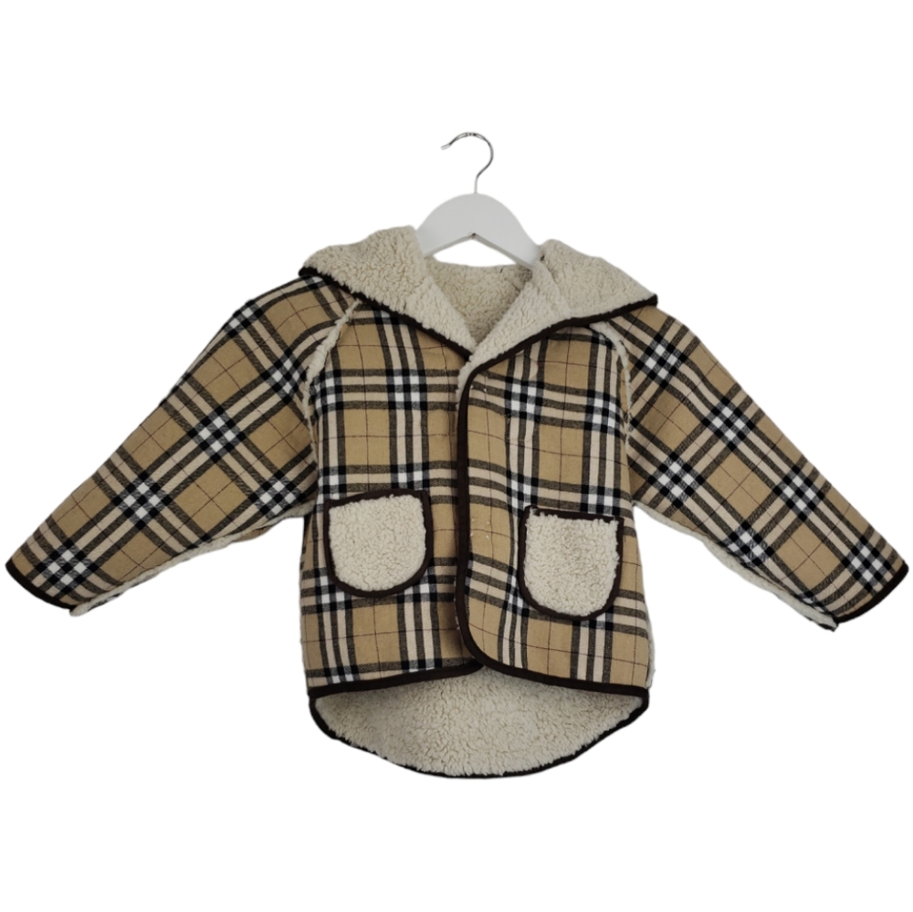 Girls NWT Reversible Hooded Sherpa Jacket Size 120 in Tan Plaid/Cream